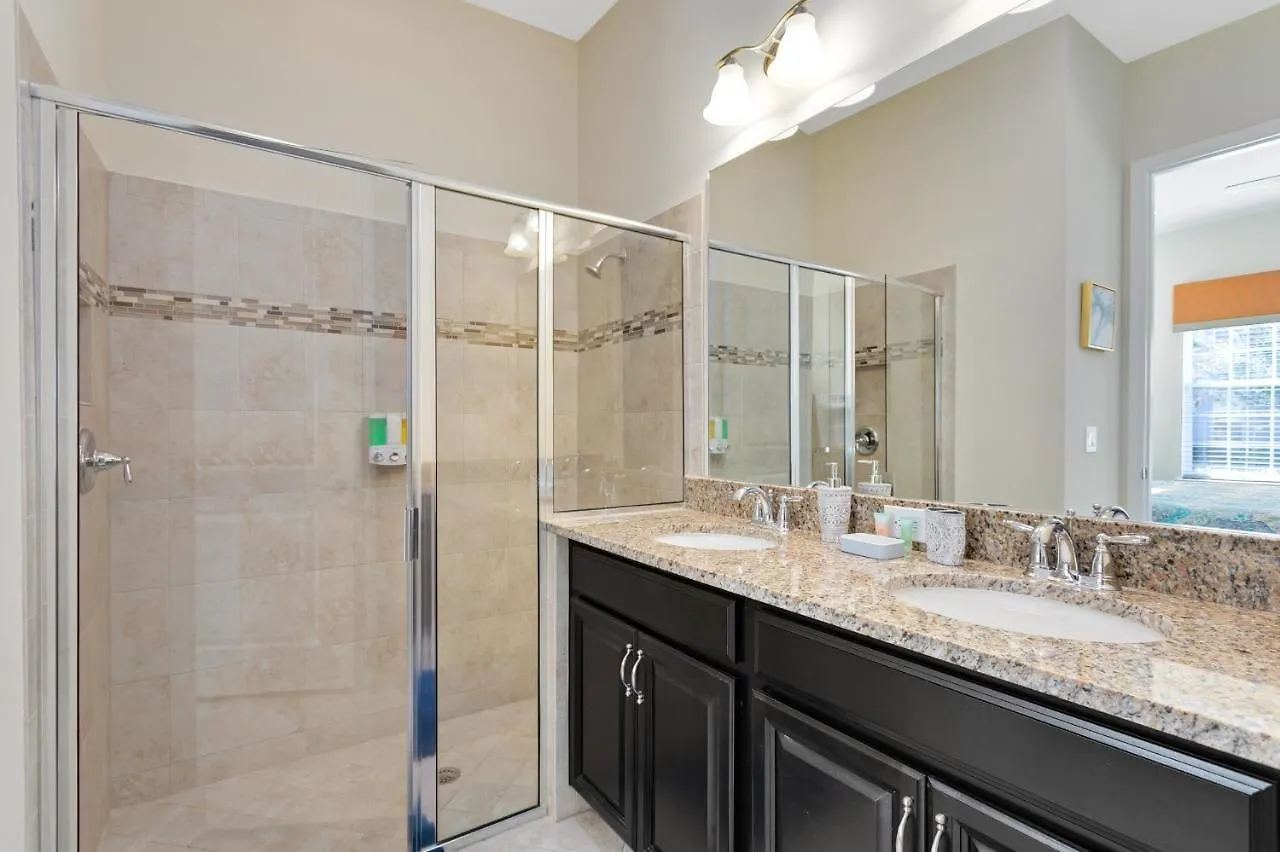 度假居 Simply Comfort. Amazing 5Bd Townhouse. Private Pool 达文波特